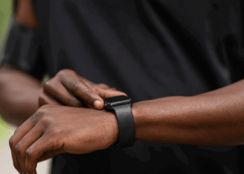 5 Best Smartwatches for Kenyan Professionals in 2025